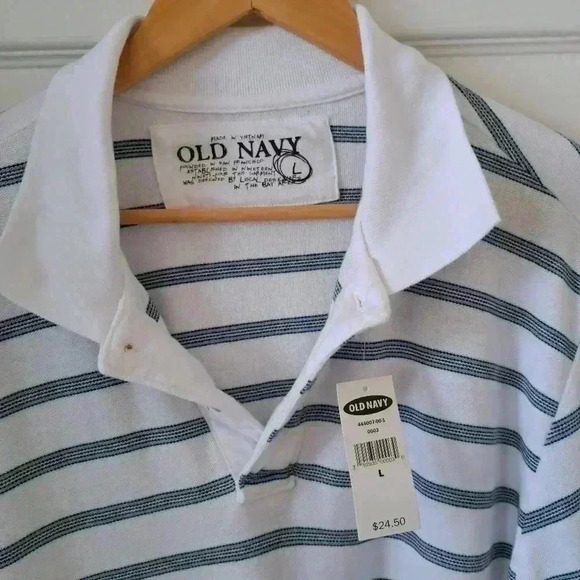 T SHIRT LONG SLEEVES OLD NAVY NEW WITH TAG - Picture 4 of 7